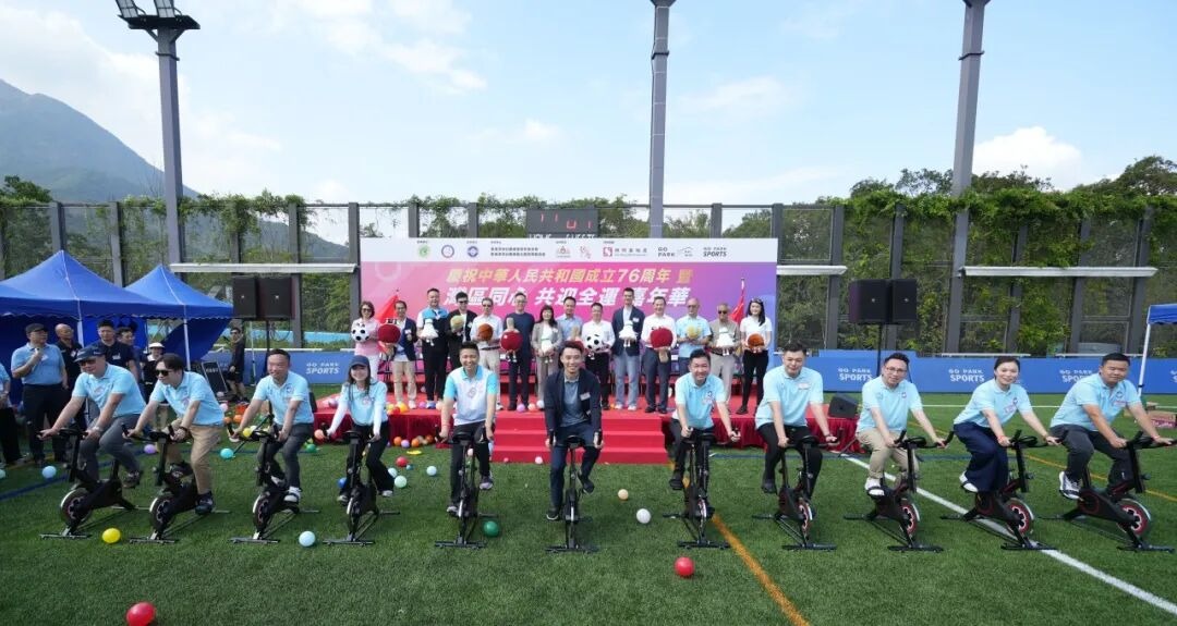 篮球湖人球员训练后心理状态良好